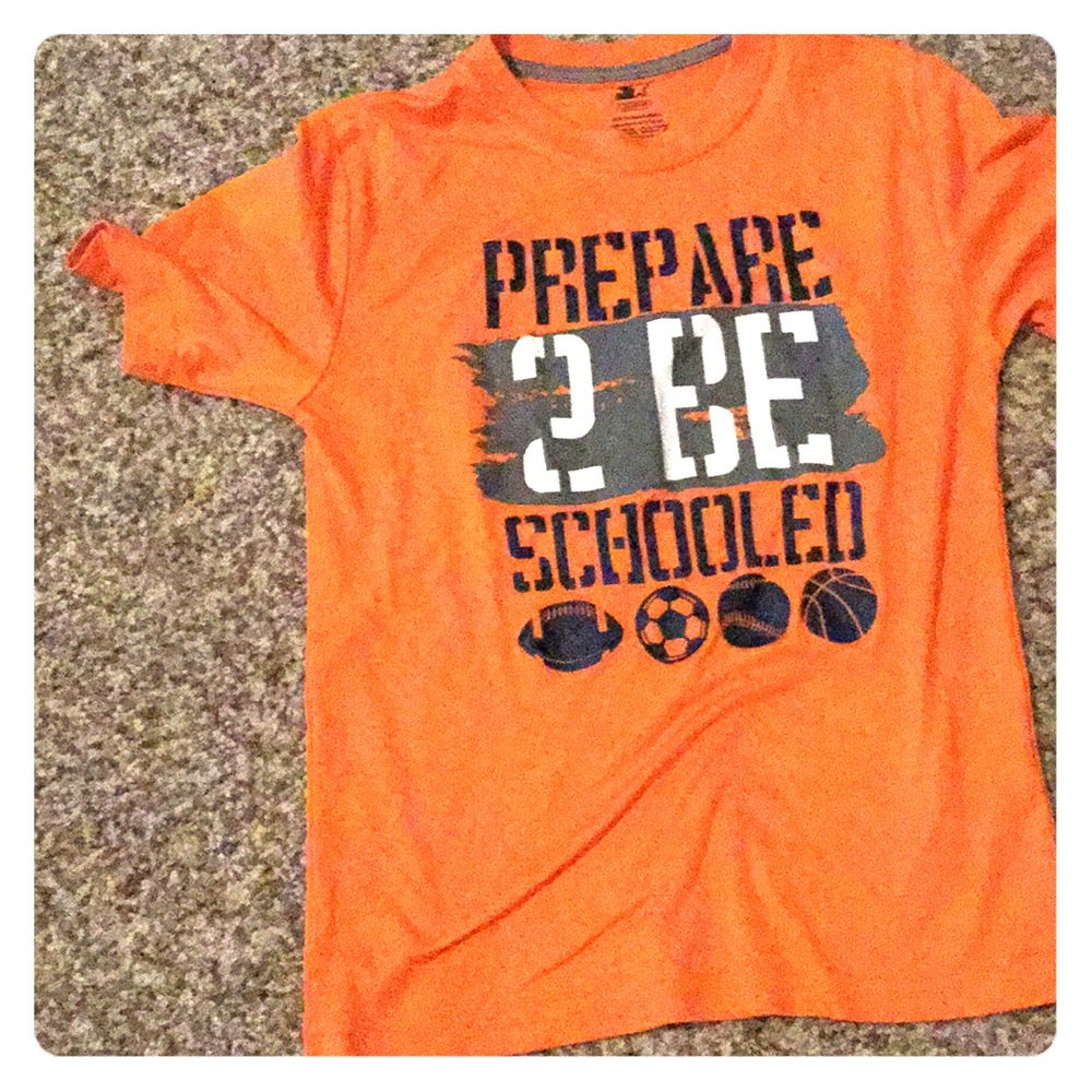 sport shirt